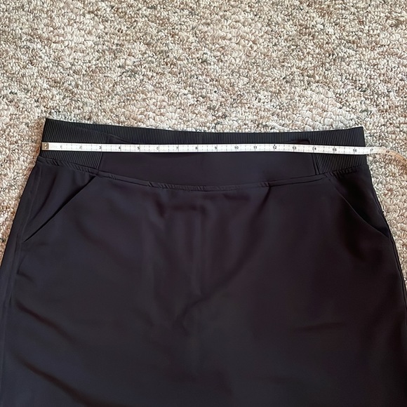 32 Degree black skirt with built in shorts. - Picture 5 of 6